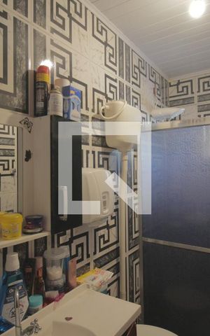 Casa à venda com 670m², 3 quartos e 2 vagasBanheiro
