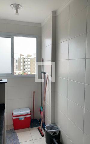 Apartamento para alugar com 57m², 2 quartos e 1 vagaÁrea de Serviço