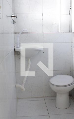 Casa para alugar com 35m², 1 quarto e sem vagaBanheiro
