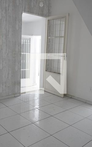 Casa à venda com 110m², 3 quartos e 1 vagaSala