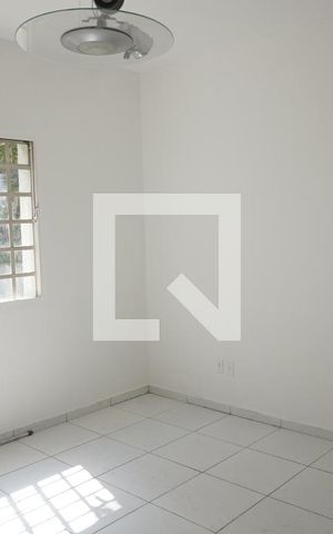 Casa à venda com 110m², 3 quartos e 1 vagaQuarto 1