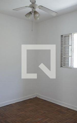 Casa à venda com 110m², 3 quartos e 1 vagaSuíte 