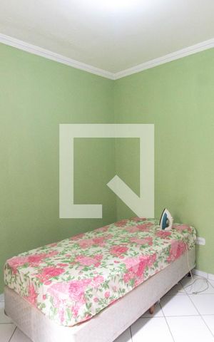 Casa de condomínio à venda com 70m², 2 quartos e 1 vaga Casa de condomínio à venda com 70m², 2 quartos e 1 vagaQuarto Suíte 1
