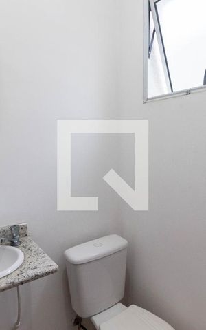 Casa de condomínio à venda com 70m², 2 quartos e 1 vaga Casa de condomínio à venda com 70m², 2 quartos e 1 vagaLavabo