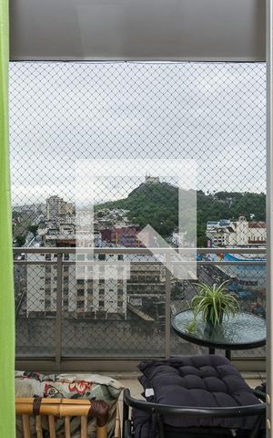 Apartamento à venda com 270m², 3 quartos e 2 vagas Apartamento à venda com 270m², 3 quartos e 2 vagasVaranda do Quarto 3