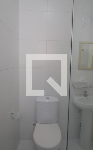 Casa de condomínio à venda com 60m², 2 quartos e 1 vagaBanheiro