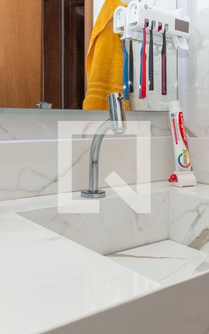 Apartamento à venda com 131m², 3 quartos e 2 vagasBanheiro 1