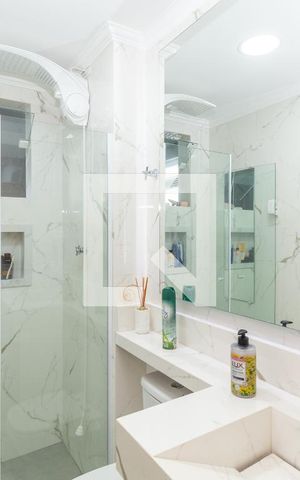 Apartamento à venda com 131m², 3 quartos e 2 vagasBanheiro 1
