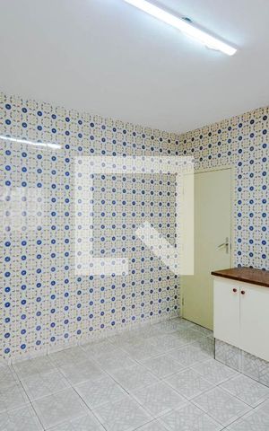 Casa à venda com 130m², 2 quartos e 2 vagas Casa à venda com 130m², 2 quartos e 2 vagasCozinha