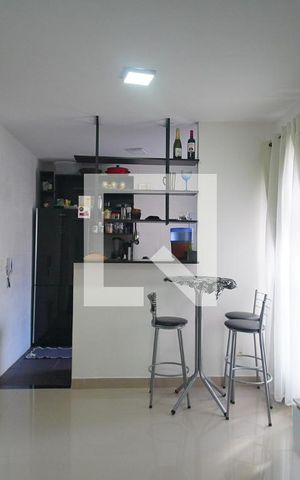 Apartamento à venda com 44m², 2 quartos e 1 vaga Apartamento à venda com 44m², 2 quartos e 1 vagaSala