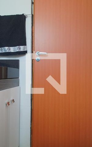 Apartamento à venda com 44m², 2 quartos e 1 vaga Apartamento à venda com 44m², 2 quartos e 1 vagaBanheiro
