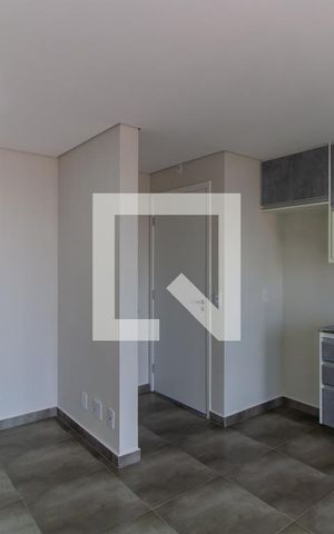 Apartamento para alugar com 39m², 2 quartos e 1 vagaSala