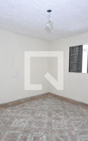 Casa para alugar com 120m², 2 quartos e 1 vagaQuarto 1