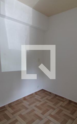 Casa para alugar com 32m², 1 quarto e sem vagaQuarto