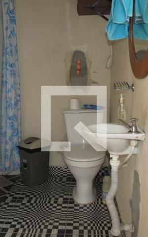 Casa à venda com 216m², 6 quartos e 2 vagasBanheiro Área de Serviço