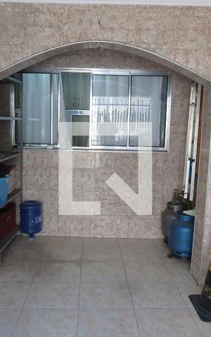 Casa à venda com 216m², 6 quartos e 2 vagasGaragem