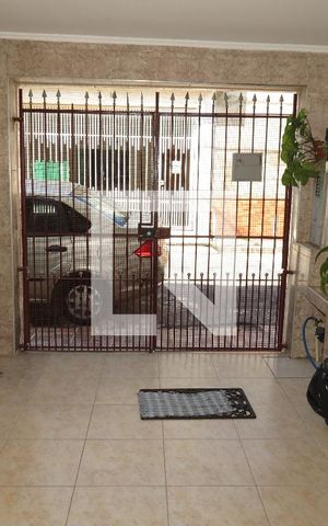 Casa à venda com 216m², 6 quartos e 2 vagasGaragem