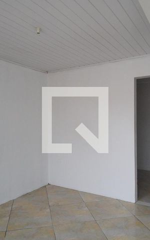 Casa à venda com 160m², 6 quartos e sem vaga Casa à venda com 160m², 6 quartos e sem vagaSala/Cozinha
