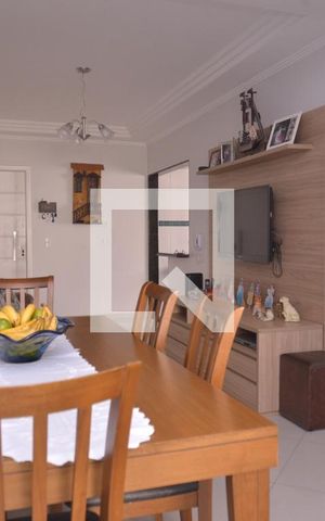 Apartamento à venda com 80m², 3 quartos e 2 vagasSala