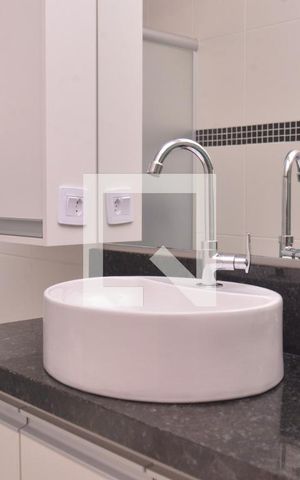 Apartamento à venda com 80m², 3 quartos e 2 vagasBanheiro