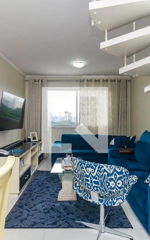 Apartamento à venda com 220m², 3 quartos e 1 vaga Apartamento à venda com 220m², 3 quartos e 1 vagaSala