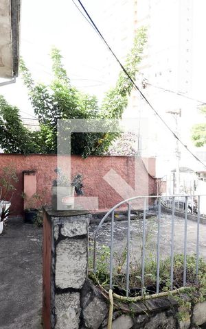 Casa à venda com 238m², 2 quartos e 2 vagasVaranda