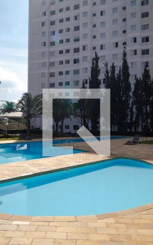 Apartamento para alugar com 51m², 2 quartos e 1 vaga Apartamento para alugar com 51m², 2 quartos e 1 vagaÁrea comum - Piscina