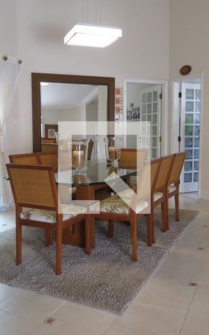 Casa à venda com 350m², 5 quartos e 5 vagasSala de Jantar