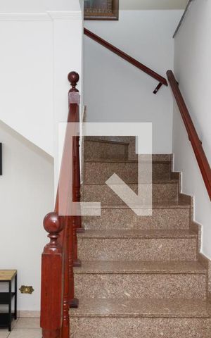 Casa à venda com 262m², 4 quartos e 5 vagasSala