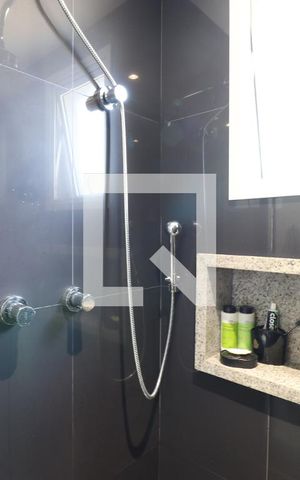Apartamento à venda com 100m², 2 quartos e 2 vagasBanheiro da Suíte