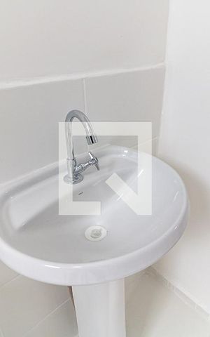 Apartamento para alugar com 35m², 2 quartos e sem vagaBanheiro