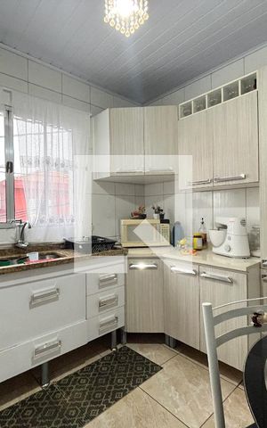 Casa à venda com 127m², 4 quartos e 1 vaga Casa à venda com 127m², 4 quartos e 1 vagaCozinha 2