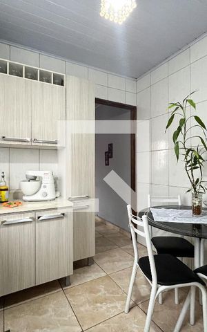 Casa à venda com 127m², 4 quartos e 1 vaga Casa à venda com 127m², 4 quartos e 1 vagaCozinha 2