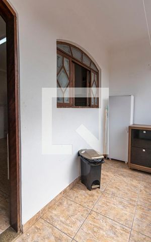 Casa à venda com 380m², 3 quartos e 6 vagas Casa à venda com 380m², 3 quartos e 6 vagasÁrea de Serviço