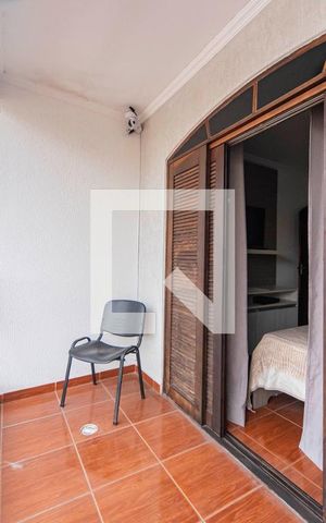 Casa à venda com 380m², 3 quartos e 6 vagas Casa à venda com 380m², 3 quartos e 6 vagasVaranda do Quarto 1
