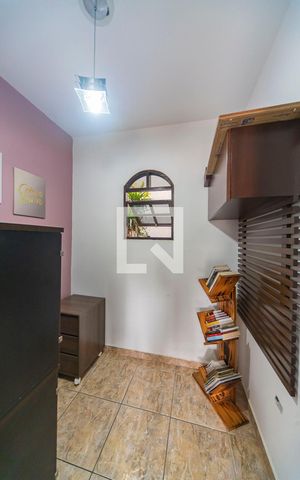 Casa à venda com 380m², 3 quartos e 6 vagas Casa à venda com 380m², 3 quartos e 6 vagasDespensa