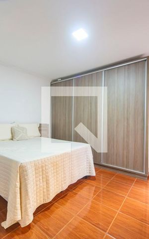 Casa à venda com 380m², 3 quartos e 6 vagas Casa à venda com 380m², 3 quartos e 6 vagasQuatro 2