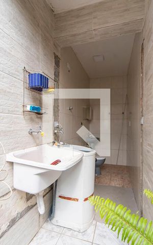 Casa à venda com 380m², 3 quartos e 6 vagas Casa à venda com 380m², 3 quartos e 6 vagasÁrea de Serviço2
