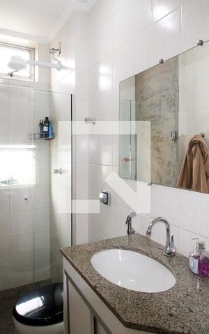 Apartamento para alugar com 45m², 1 quarto e 1 vaga Apartamento para alugar com 45m², 1 quarto e 1 vagaBanheiro
