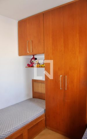 Apartamento à venda com 90m², 3 quartos e 3 vagas Apartamento à venda com 90m², 3 quartos e 3 vagasQuarto 02
