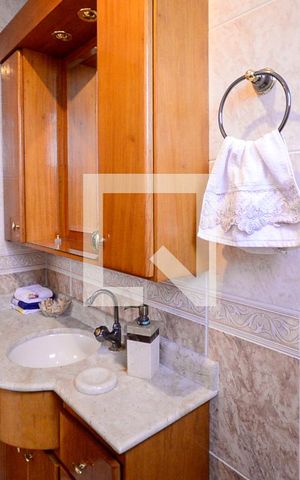 Apartamento à venda com 112m², 2 quartos e 2 vagas Apartamento à venda com 112m², 2 quartos e 2 vagasLavabo