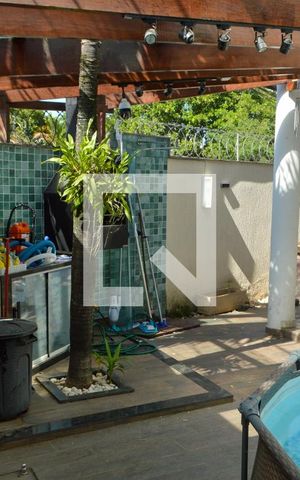 Casa à venda com 200m², 3 quartos e 1 vagaGaragem