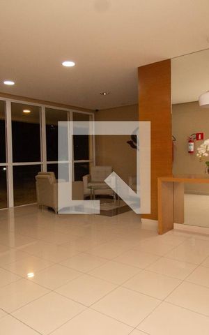 Apartamento à venda com 81m², 2 quartos e 1 vaga Apartamento à venda com 81m², 2 quartos e 1 vagaHall social