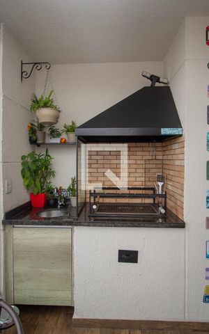 Apartamento à venda com 81m², 2 quartos e 1 vaga Apartamento à venda com 81m², 2 quartos e 1 vagaVaranda gourmet