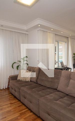 Apartamento à venda com 81m², 2 quartos e 1 vaga Apartamento à venda com 81m², 2 quartos e 1 vagaSala
