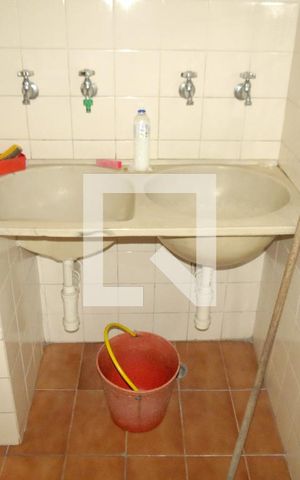 Casa à venda com 302m², 4 quartos e 4 vagasLavanderia - Tanque