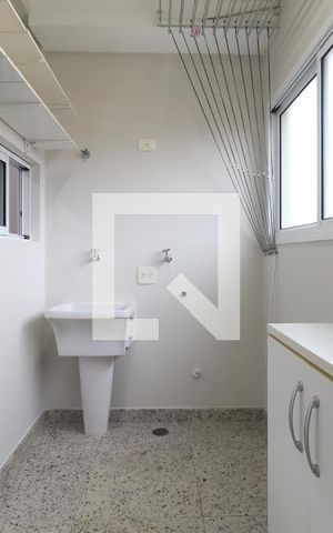 Apartamento à venda com 110m², 3 quartos e 3 vagasLavanderia
