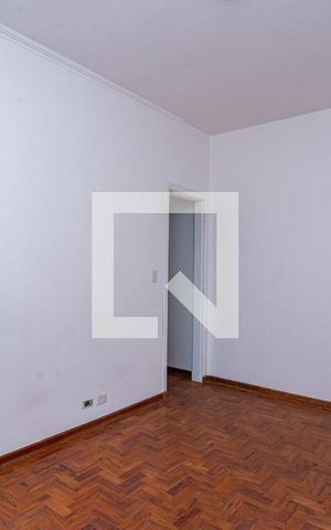 Casa à venda com 210m², 3 quartos e 2 vagas Casa à venda com 210m², 3 quartos e 2 vagasQuarto
