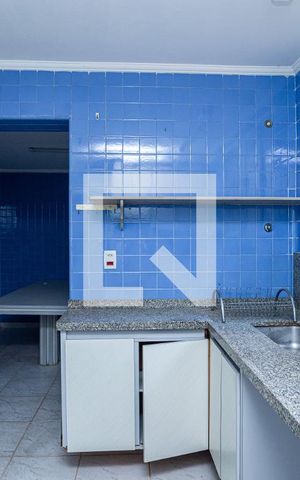 Casa à venda com 210m², 3 quartos e 2 vagas Casa à venda com 210m², 3 quartos e 2 vagasCozinha