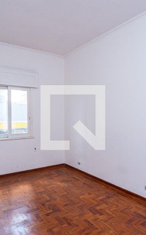 Casa à venda com 210m², 3 quartos e 2 vagas Casa à venda com 210m², 3 quartos e 2 vagasQuarto